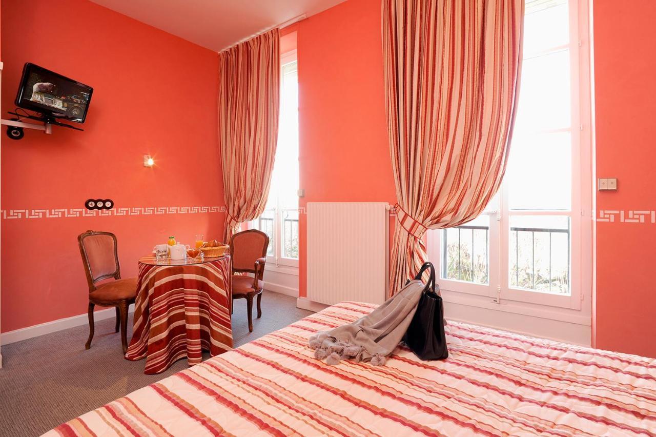 Hotel Restaurant Emile Job Montmerle-sur-Saone Екстериор снимка